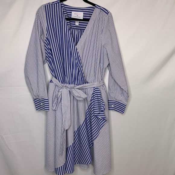 Lane Bryant Dresses & Skirts - Beauticurve x Lane Bryant Faux Wrap Dress